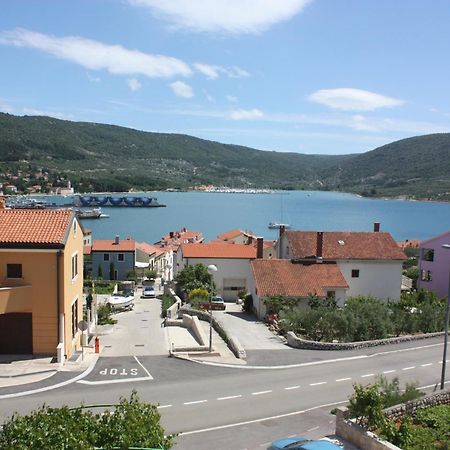 Apartments Izabela Muzic-Fornaric Cres Exterior foto
